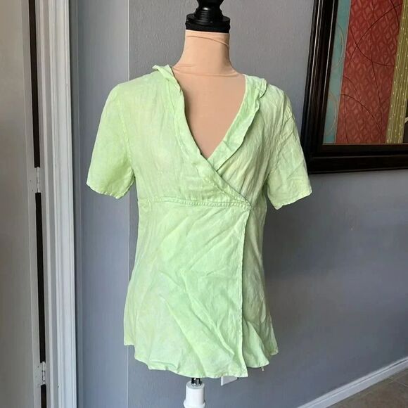 FLAX faux wrap top - Picture 1 of 4